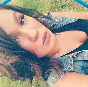 Meet your Posher, Kelsi